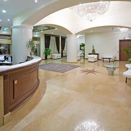 Marconi Hotel 4*