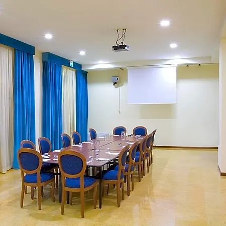 Marconi Hotel 4*